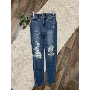 American Eagle Size 2 Short Distressed Super High Rise Jegging Skinny Jeans